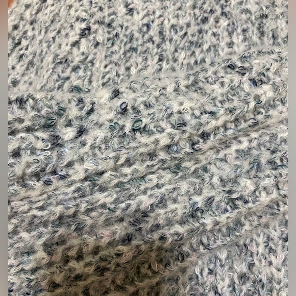 A New Day Tunic Sweater Size Small - Picture 6 of 6